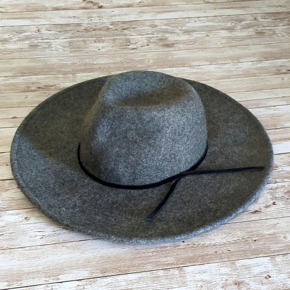 Free People Wool Wide Brim Fedora Hat Black Trim OS - Picture 2 of 14